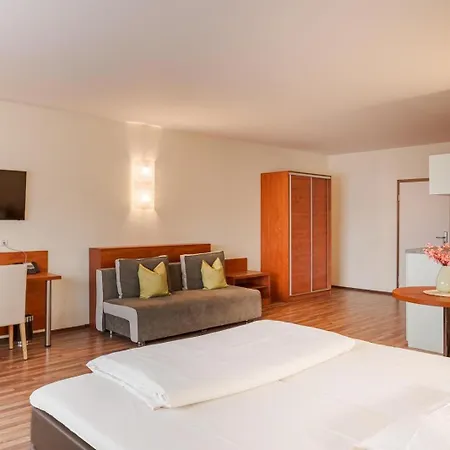 Victoria לינה וארוחת בוקר *