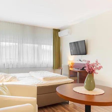 Victoria לינה וארוחת בוקר הוכנהיים אם מיין