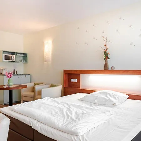 Victoria * הוכנהיים אם מיין